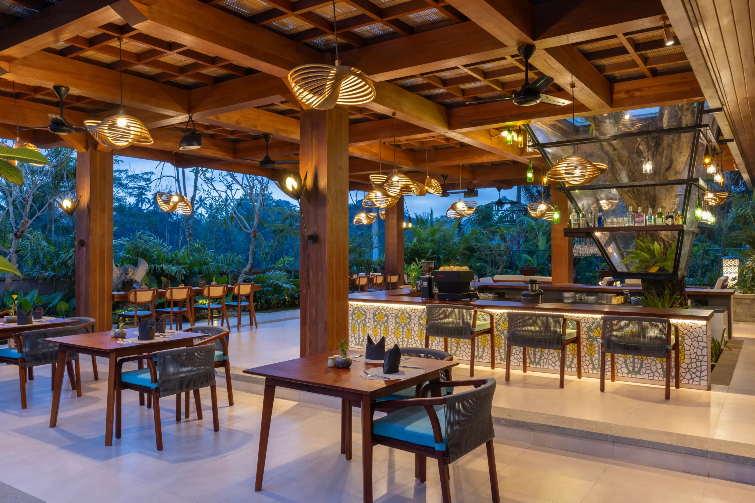 Inara Alas Harum Resort Restaurant